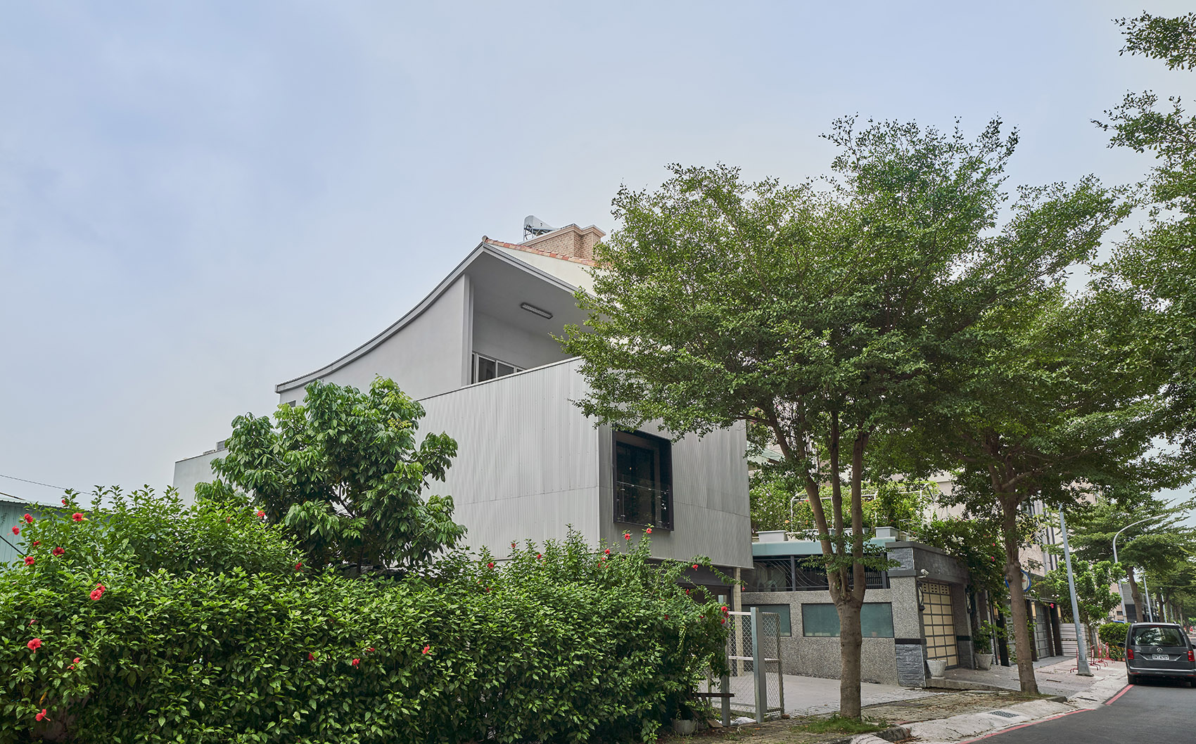 透天厝裡的三合院，高雄 / HAO Design