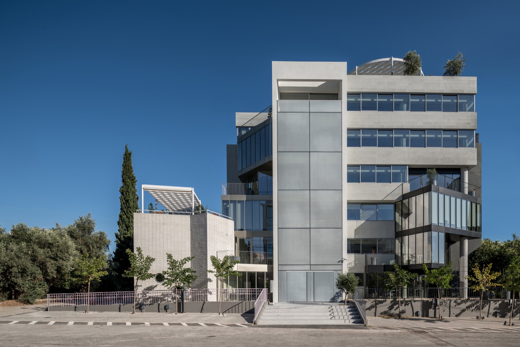 ART 1 OFFICE办公楼，雅典 / Neiheiser Argyros