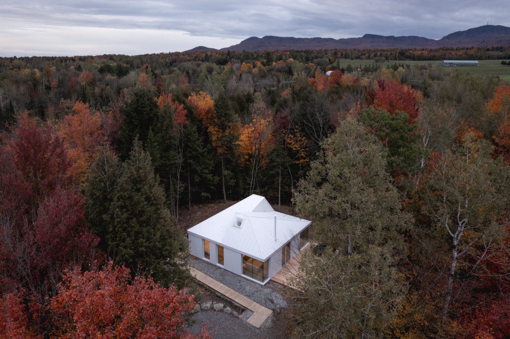 Selenite小屋，魁北克 / _naturehumaine architects