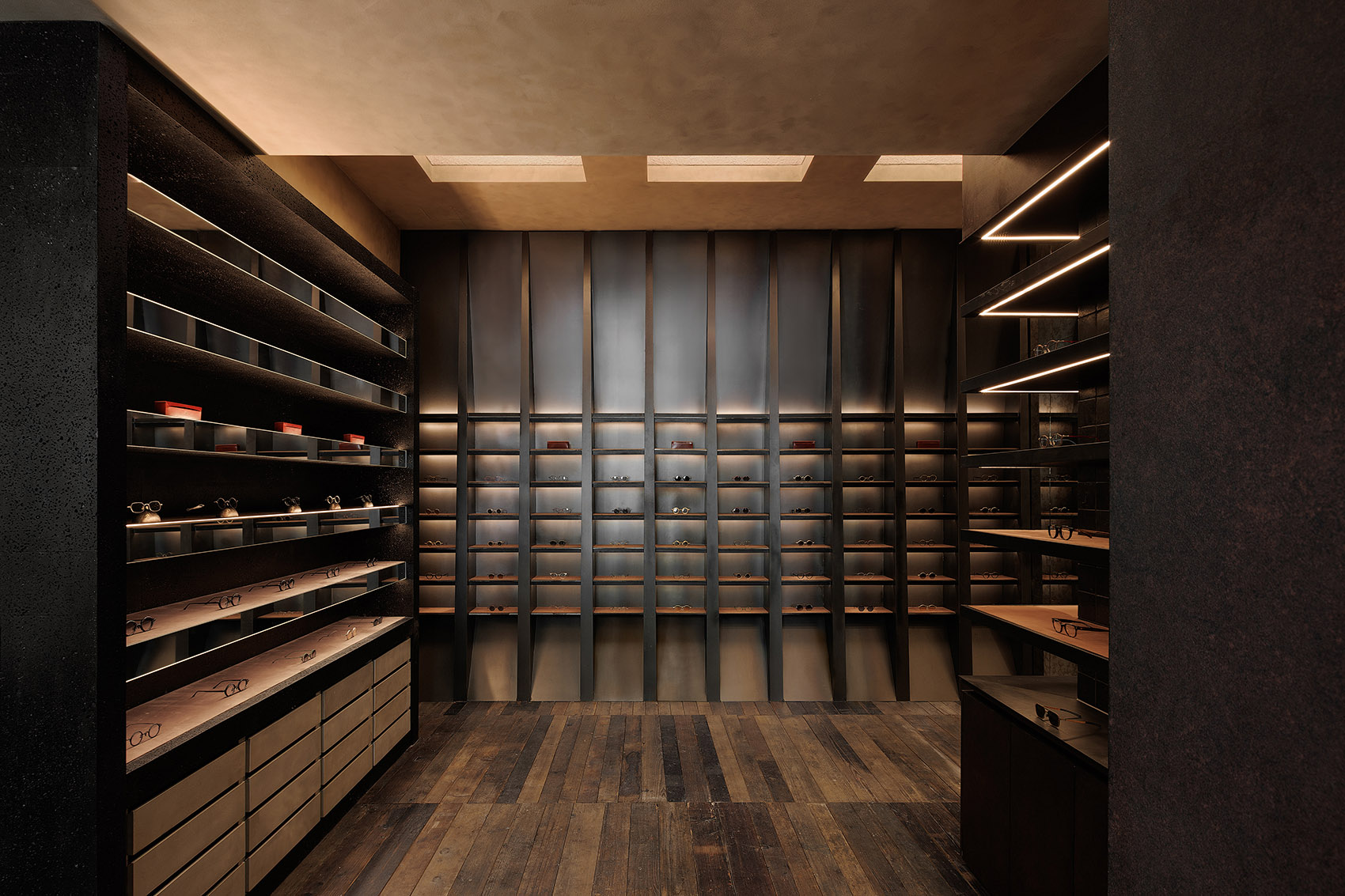 MUXA目下北京798店 / VANISHED DESIGN