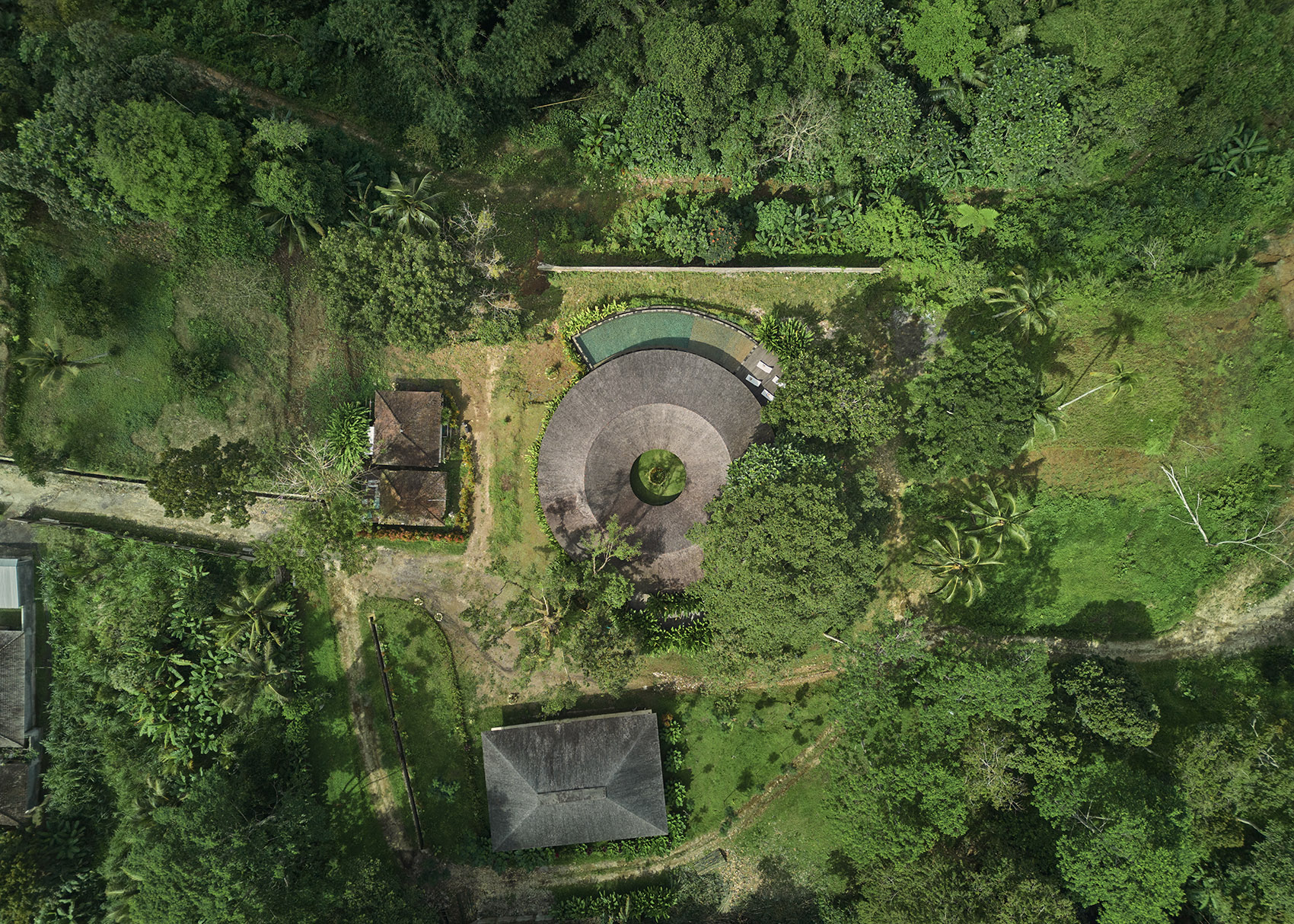 Omah Prana住宅，巴厘岛 / Alexis Dornier