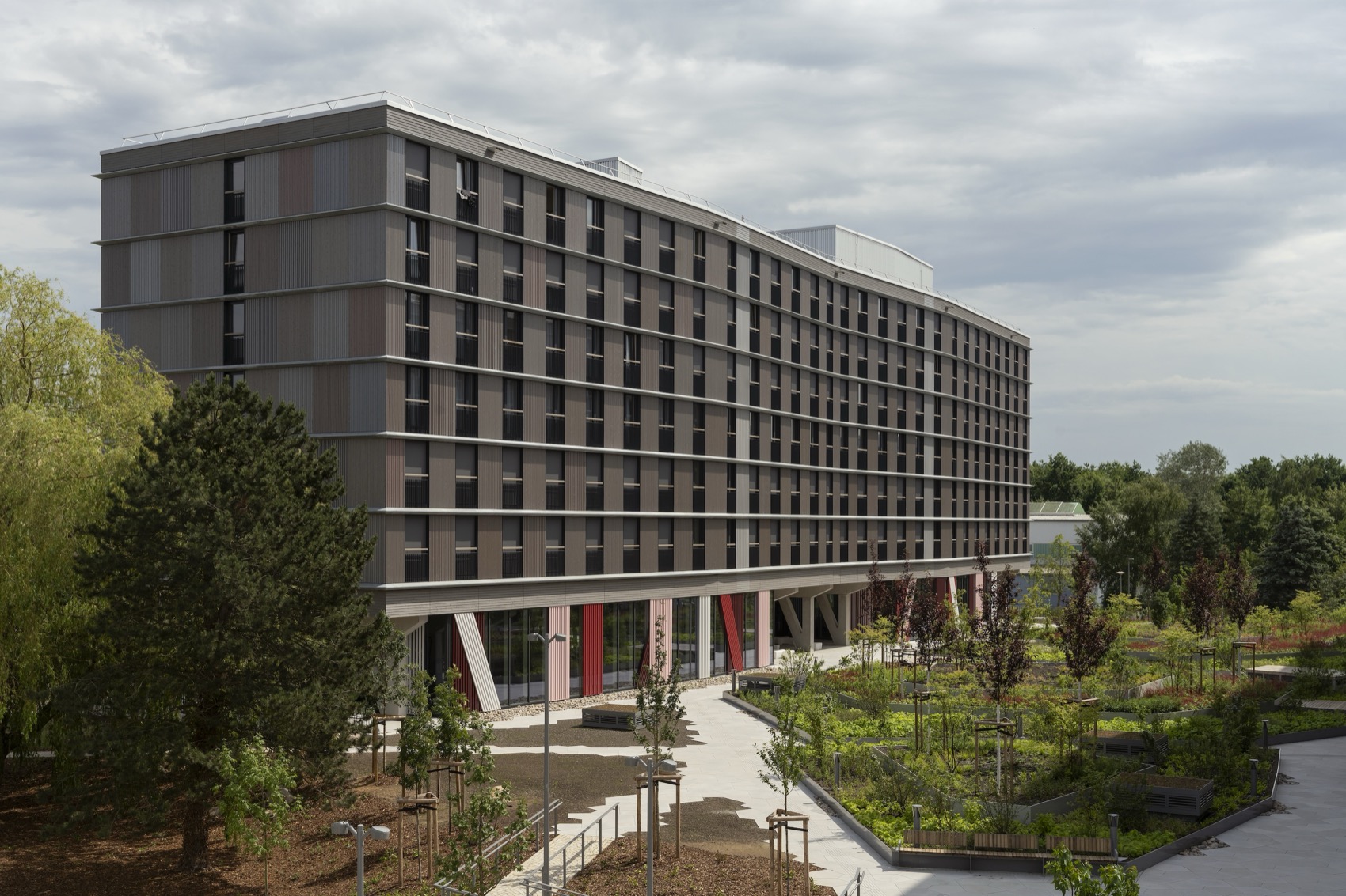 罗斯托克联邦公共管理大学，德国 / Sauerbruch Hutton