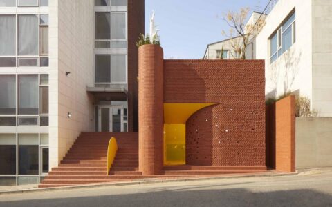 漂浮之门——西安沣东新城莱安社区中心 / EID Architecture