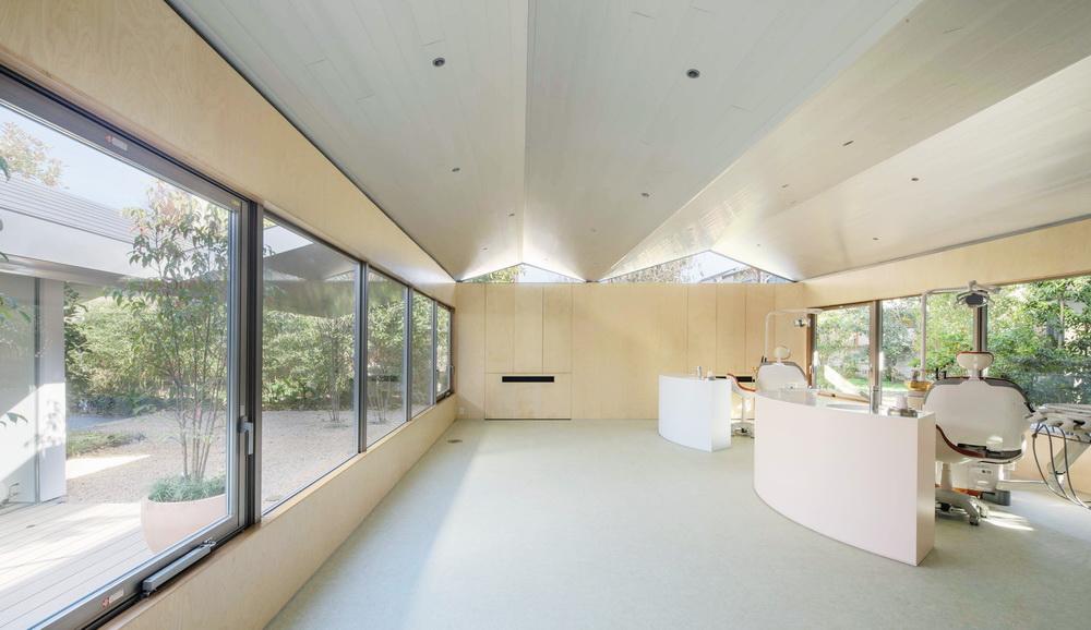 林中牙医诊所 / Takashige Yamashita Office