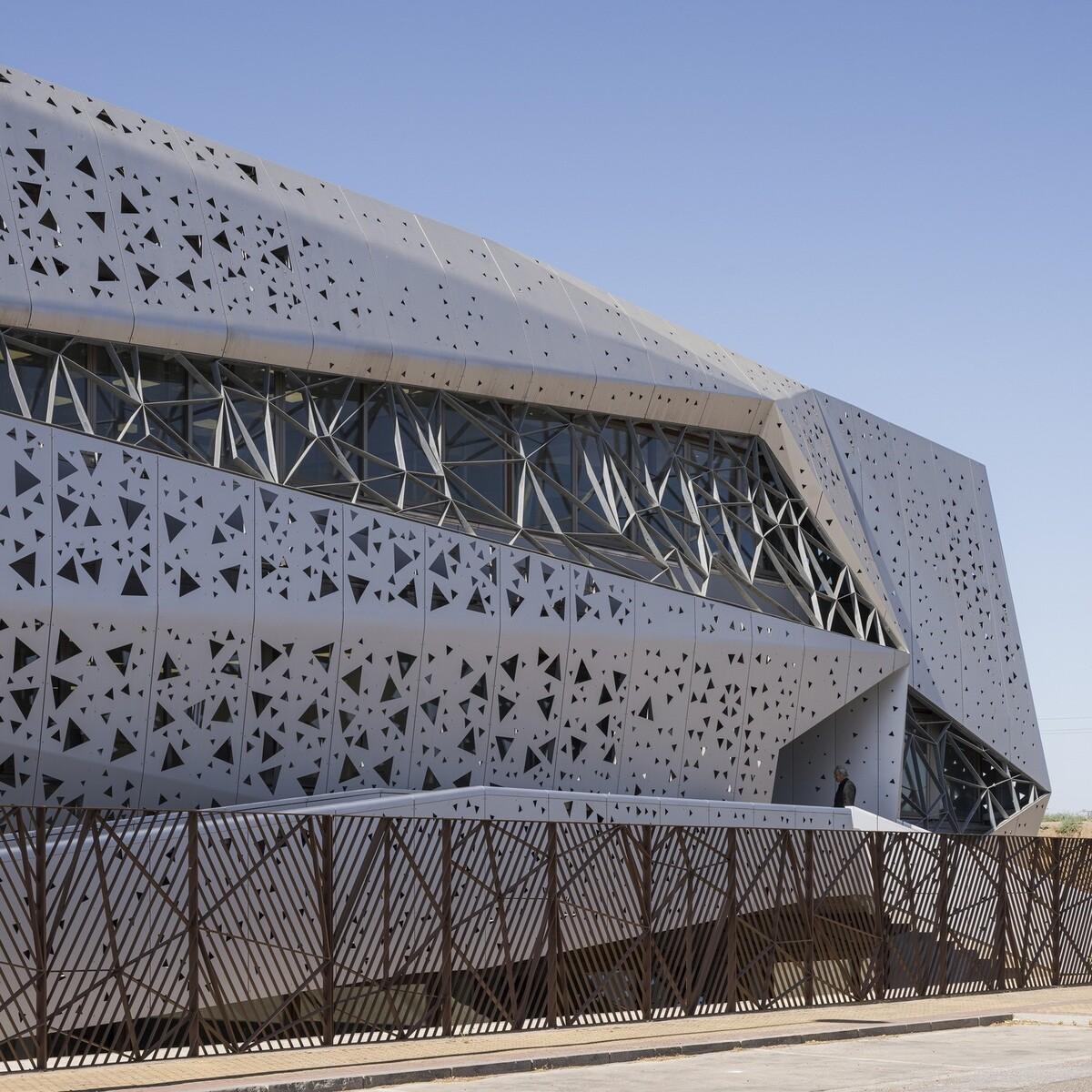 微生物化学实验室 / PENELAS ARCHITECTS