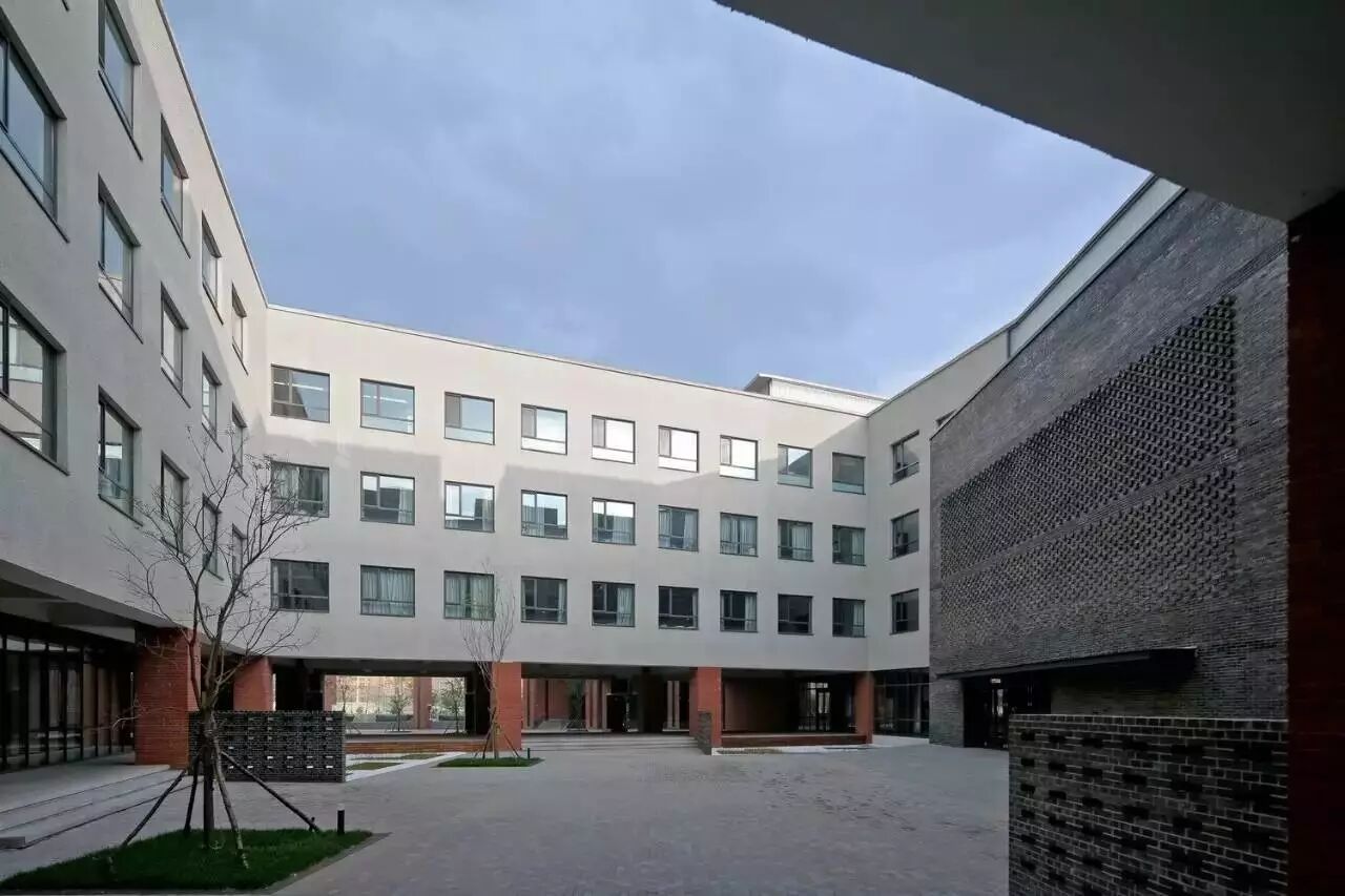 建筑学院内庭院