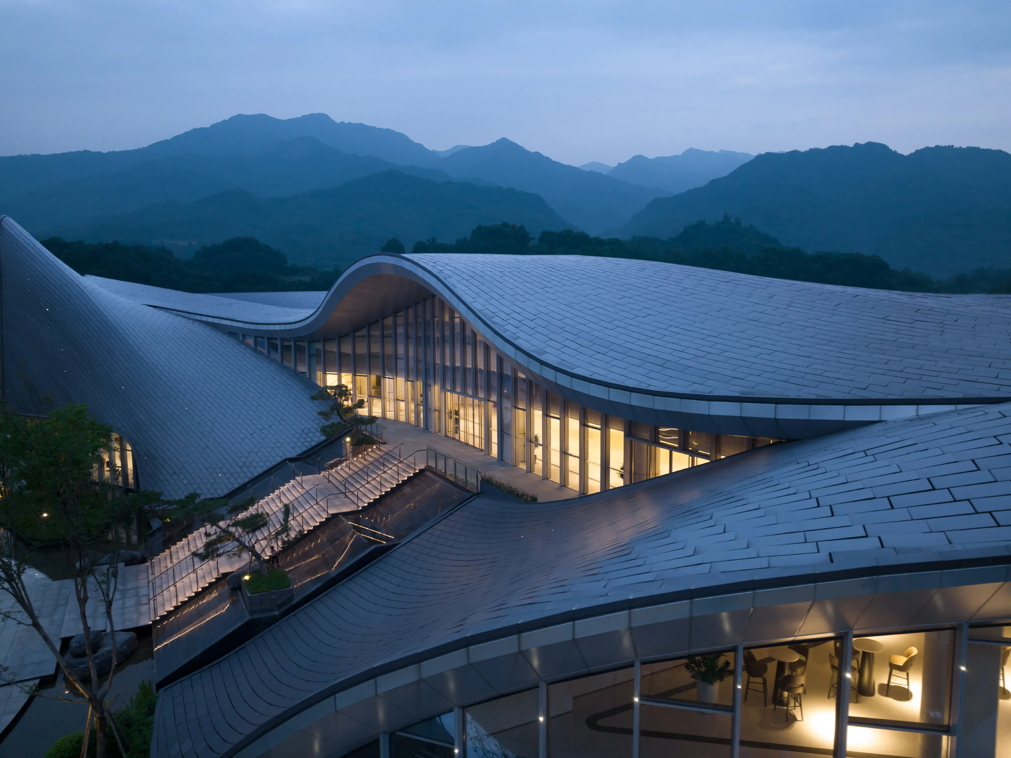 中国峨眉国际康养展示中心