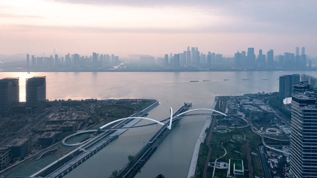 江河汇景观步行桥